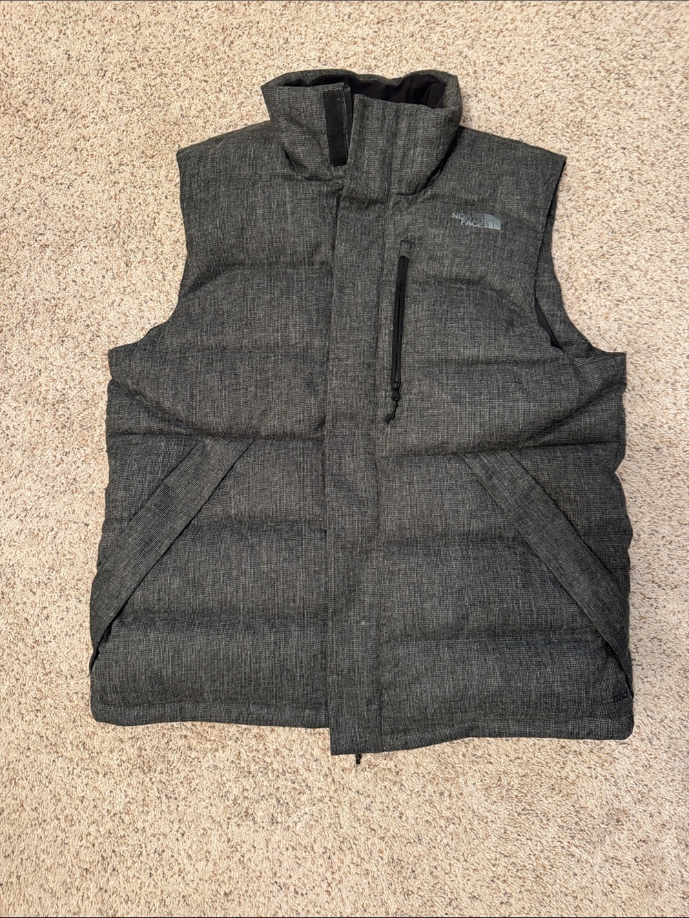 The North Face Men’s Quilted Vest - Charcoal